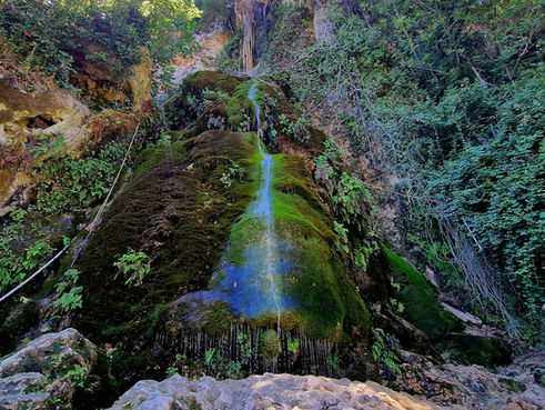 Kremmiotis waterfalls