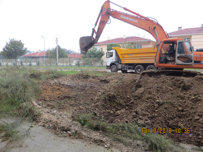 3bin ton 5 adet silo inşaatı2.JPG