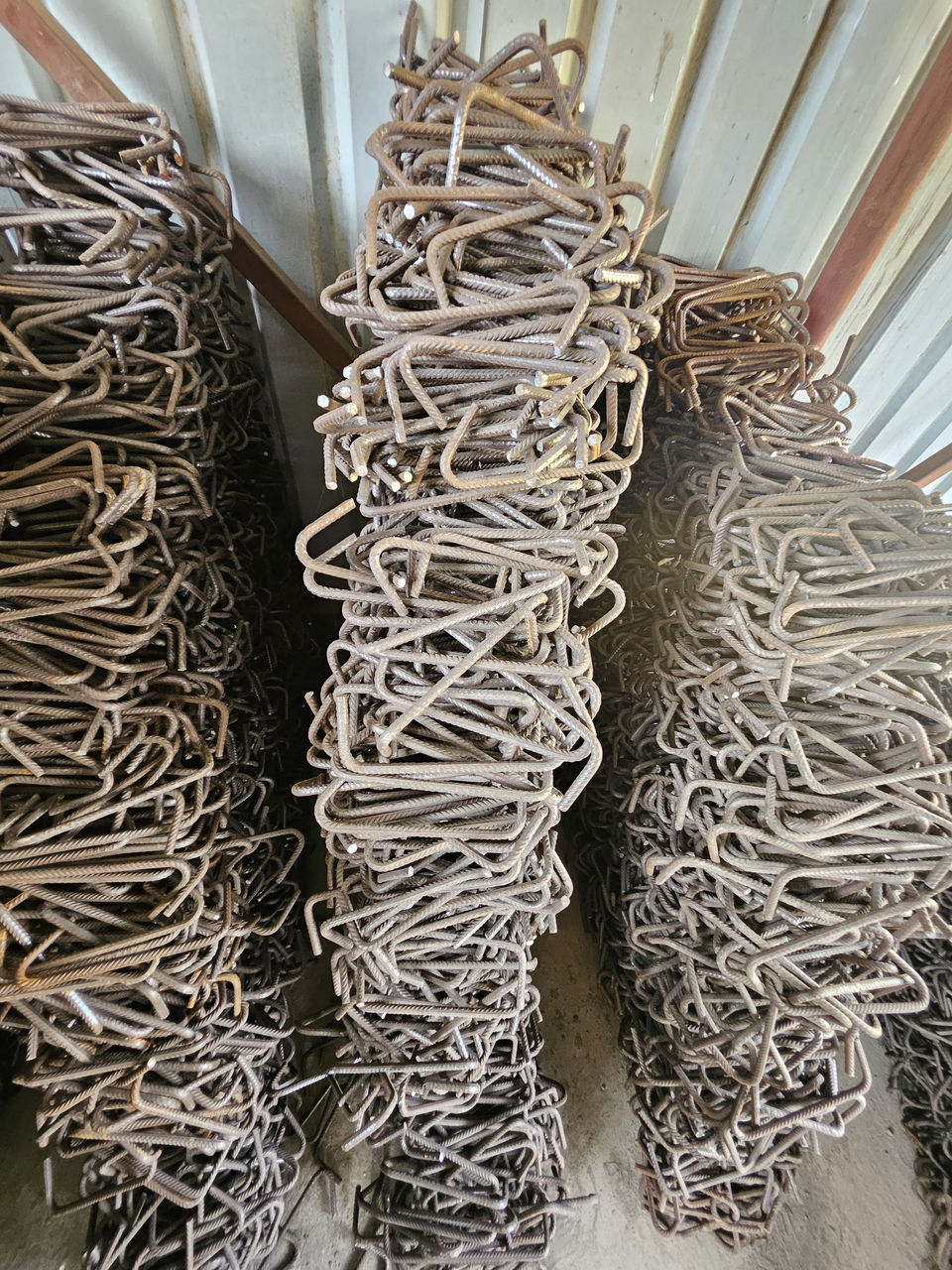 Stacked rebar stirrups