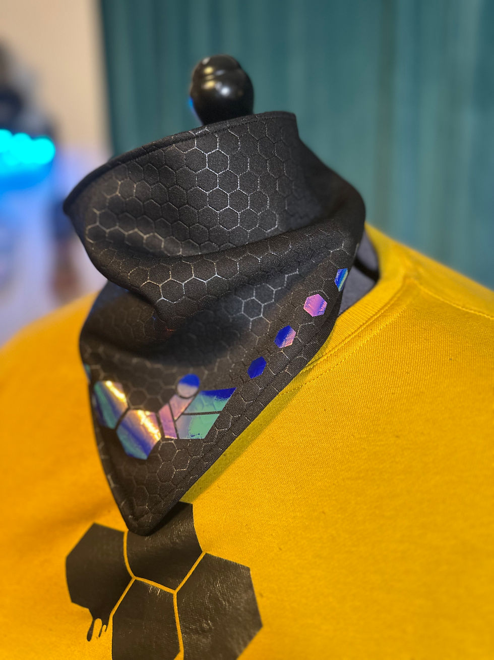 Thumbnail: Holo Hex Cyberpunk Scarf
