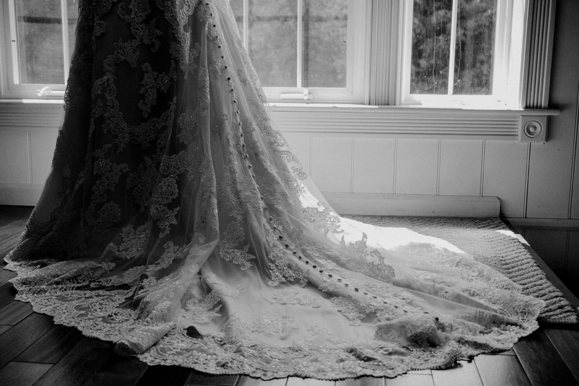 Rustic Wedding in South Central PA by Taylor Slusser Photography - Photographer located in York PA