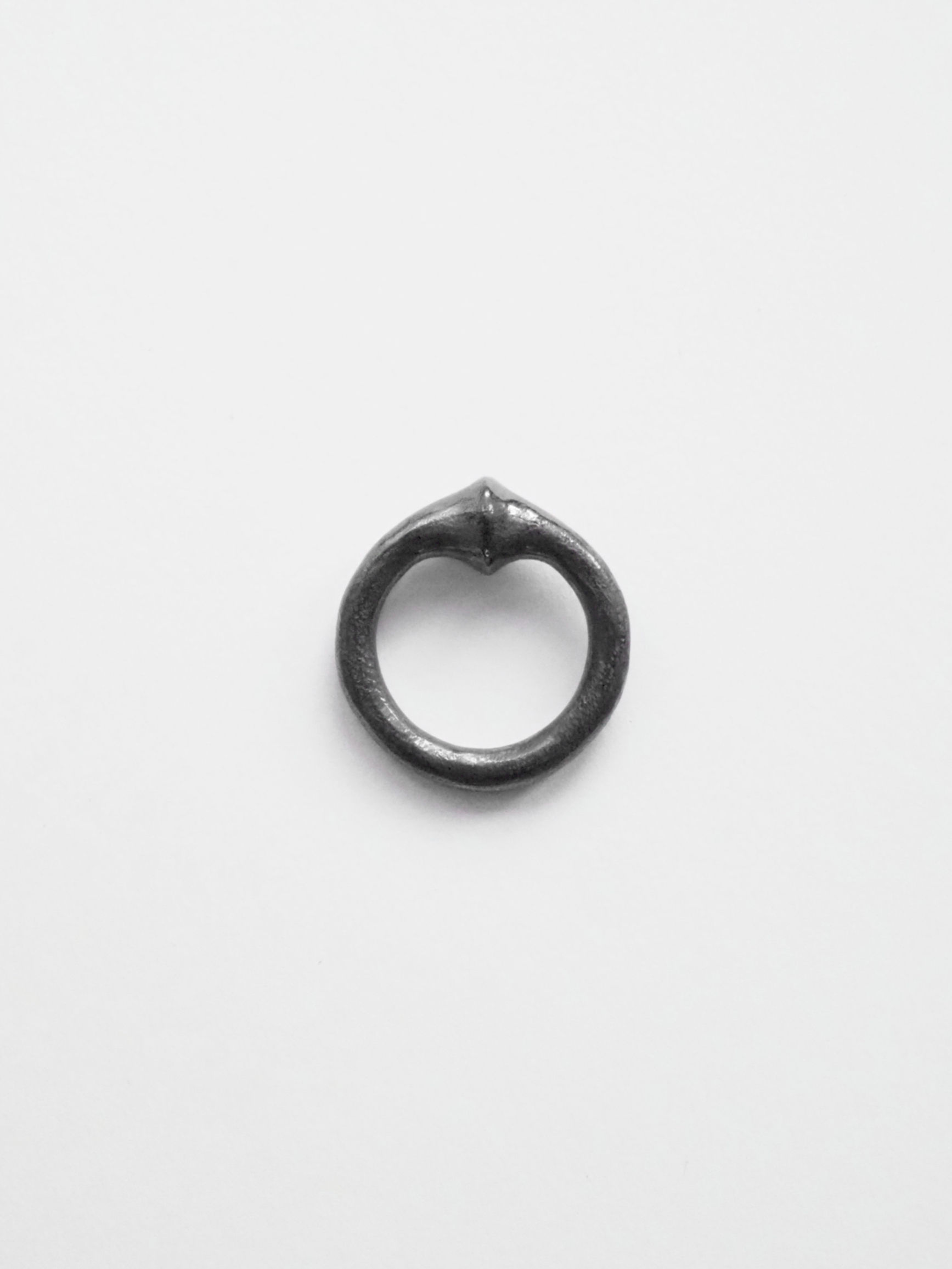 Affinity Noir - Ring