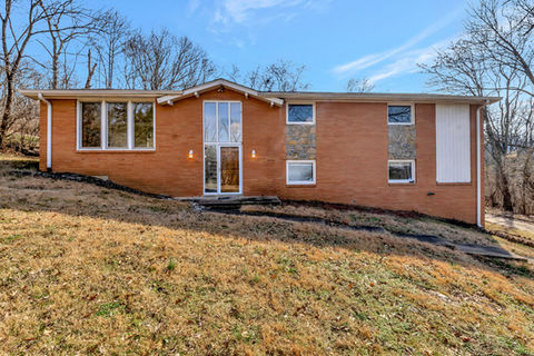 Rental listing 6469 Fleetwood Dr. Nashville, TN 37209 is available for $3,500/mo. 3-Bedrooms, 3-Baths