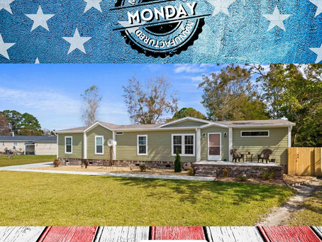 🏠 It's Manufactured Home Monday! 📅 October 17th  