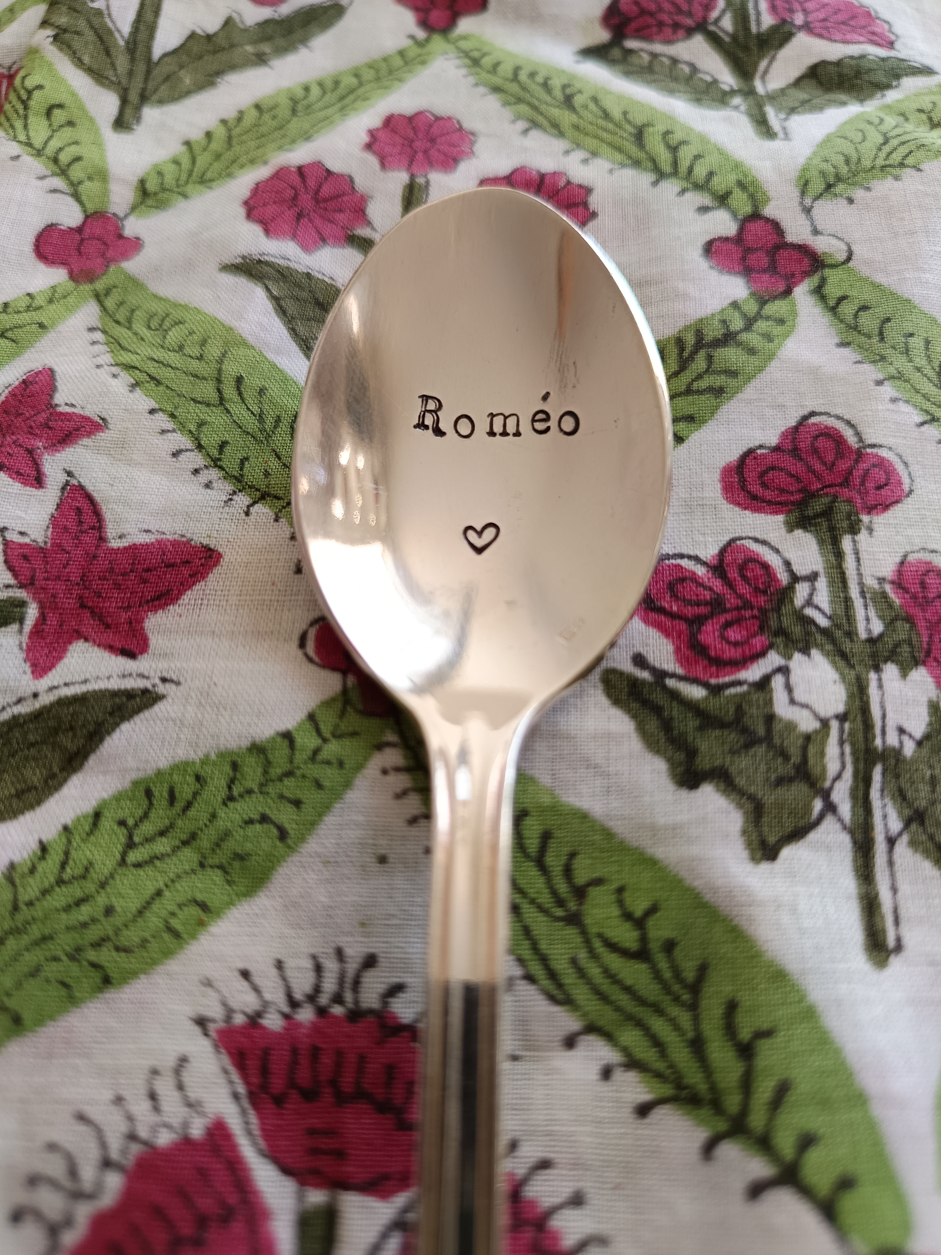 Cuillère à dessert imparfaite " Roméo ❤️ " avec encre