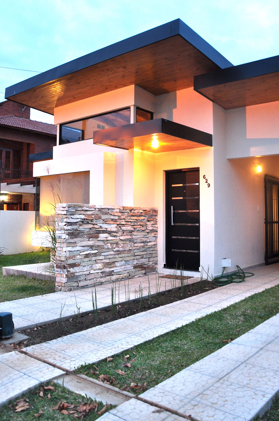 - Vivienda Residencial -