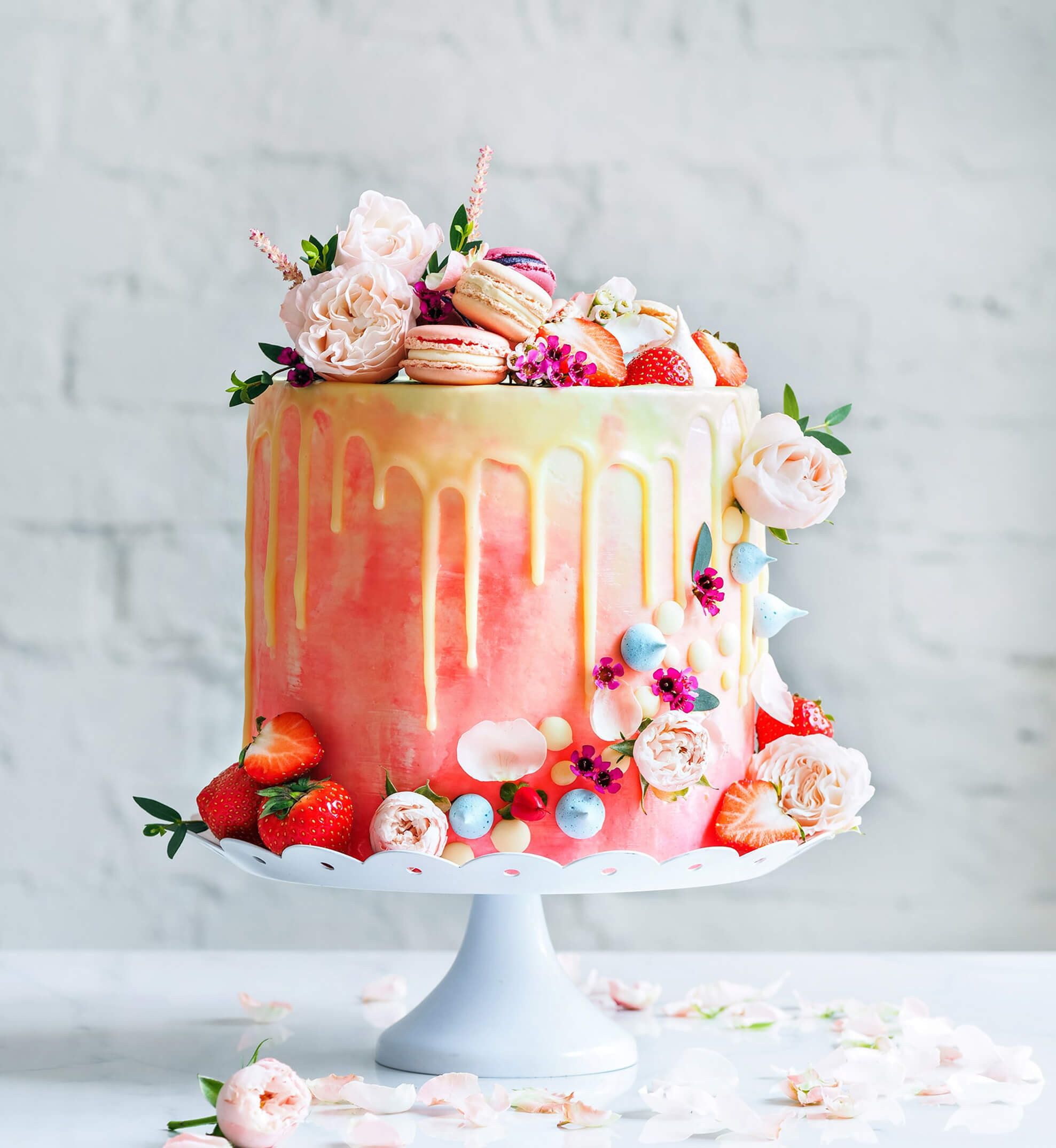 Macarons / Fruit Theme Cake