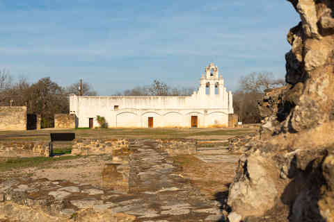 Exterior of the church at Mission San Juan, building completed in 1772, at the San Antonio Missions National Park in San Antonio, Texas, USA.