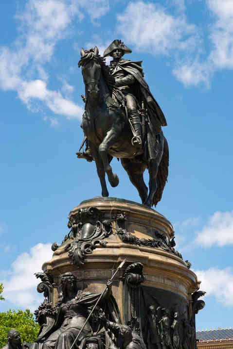 Philadelphia, Pennsylvania - United States - May 28th, 2026: The Washington Monument by Rudolf Siemering, dedicated in 1897, at Eakins Oval in Philadelphia, Pennsylvania, USA.