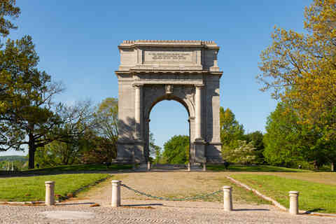 King of Prussia, Pennsylvania - United States - May 1st, 2026: The National Memorial Arch, dedicated June 19, 1917, at Valley Forge National Historical Park, Pennsylvania, USA.