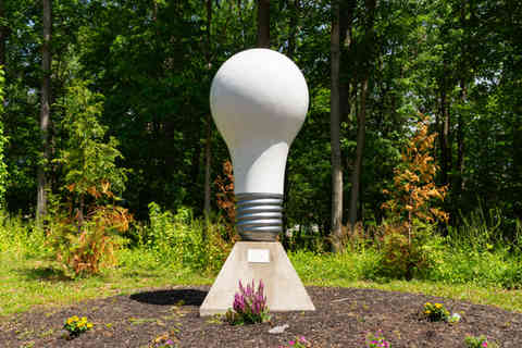 Edison, New Jersey - United States - May 26th, 2026: The Illuminating Lincoln Lighthouse Sculpture at The Thomas Edison Center at Menlo Park in Edison, New Jersey, USA. *FOR EDITORIAL USE ONLY