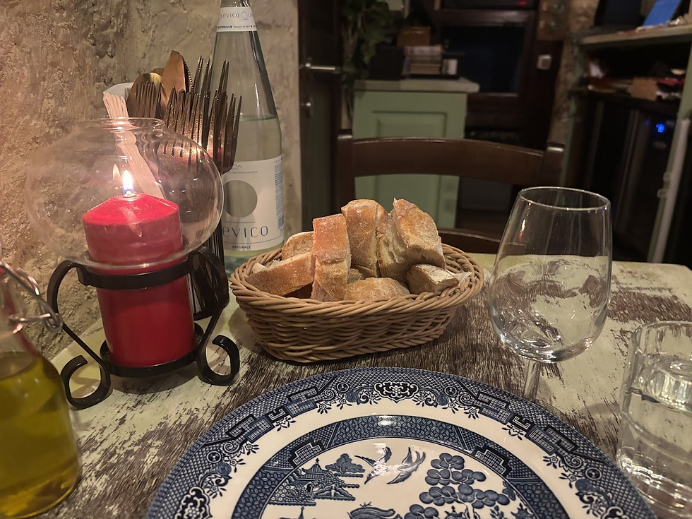 Bread that never leaves the table, built for oil, sauce, and the final swipe.