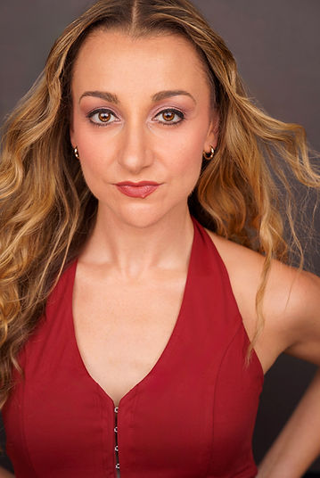 Kristen Daniels-Headshot.jpg