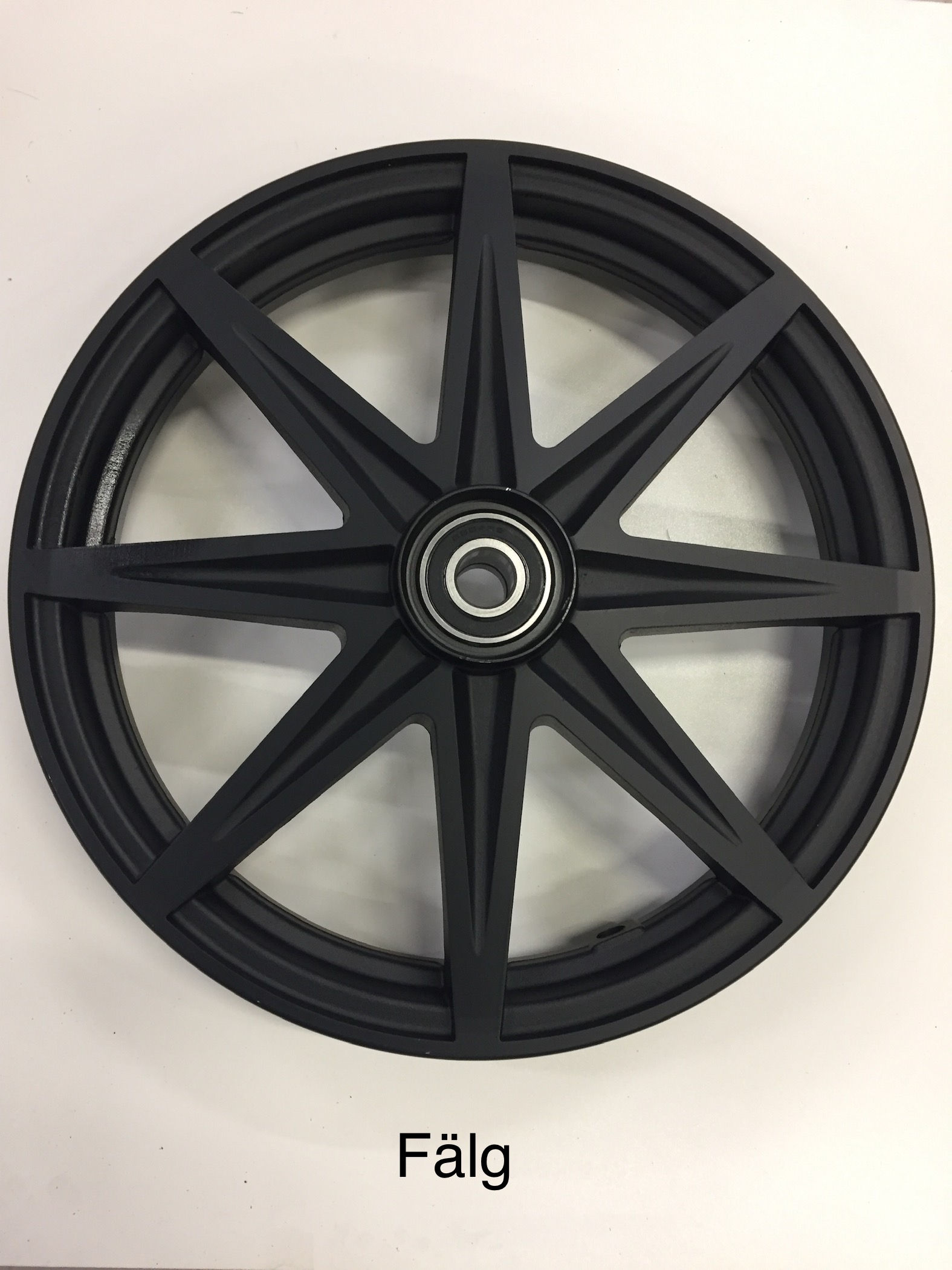 Aluminium fälg ink två hjullager