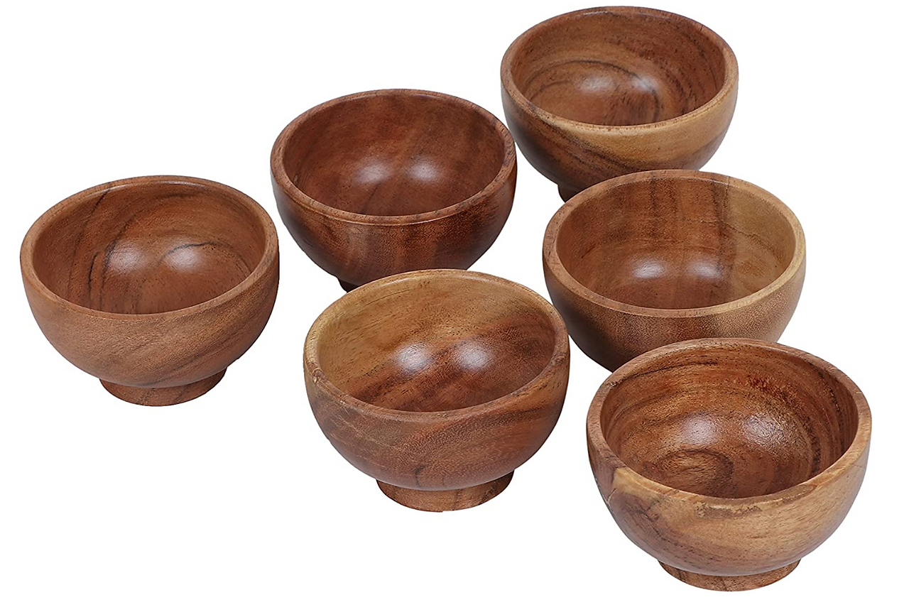 mini wooden bowls