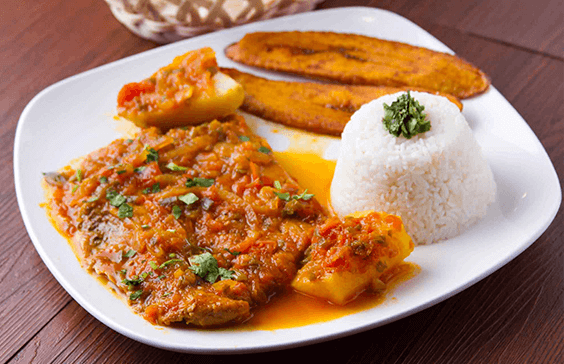 Sobrebarriga en salsa criolla (Ing para 4 a 6 porciones)