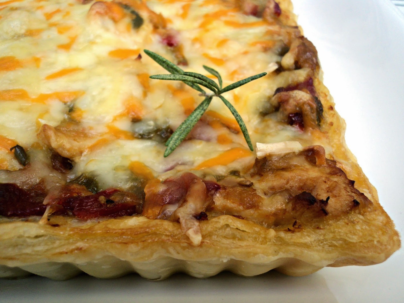 Hojaldre de pollo con verduras (Ing para 4 porciones)