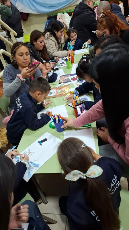 Acto - Taller del 25 de Mayo | Salas de 5 JC y TT