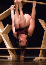 Spectacle-Catapulte-compagnie-Balansin-Festival-tot-ou-t-arts-decembre-2021.jpg