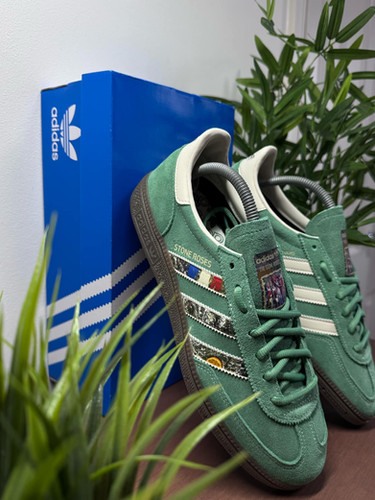 adidas gazelle silver green womens Limited edition The Stone Roses Waterfall light blue / white Adidas cu –  Sneakcustomtrainers.com main image 1