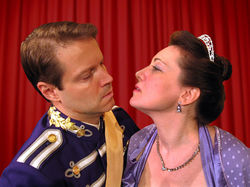 Lunt & Fontanne: The Celestials of Broadway