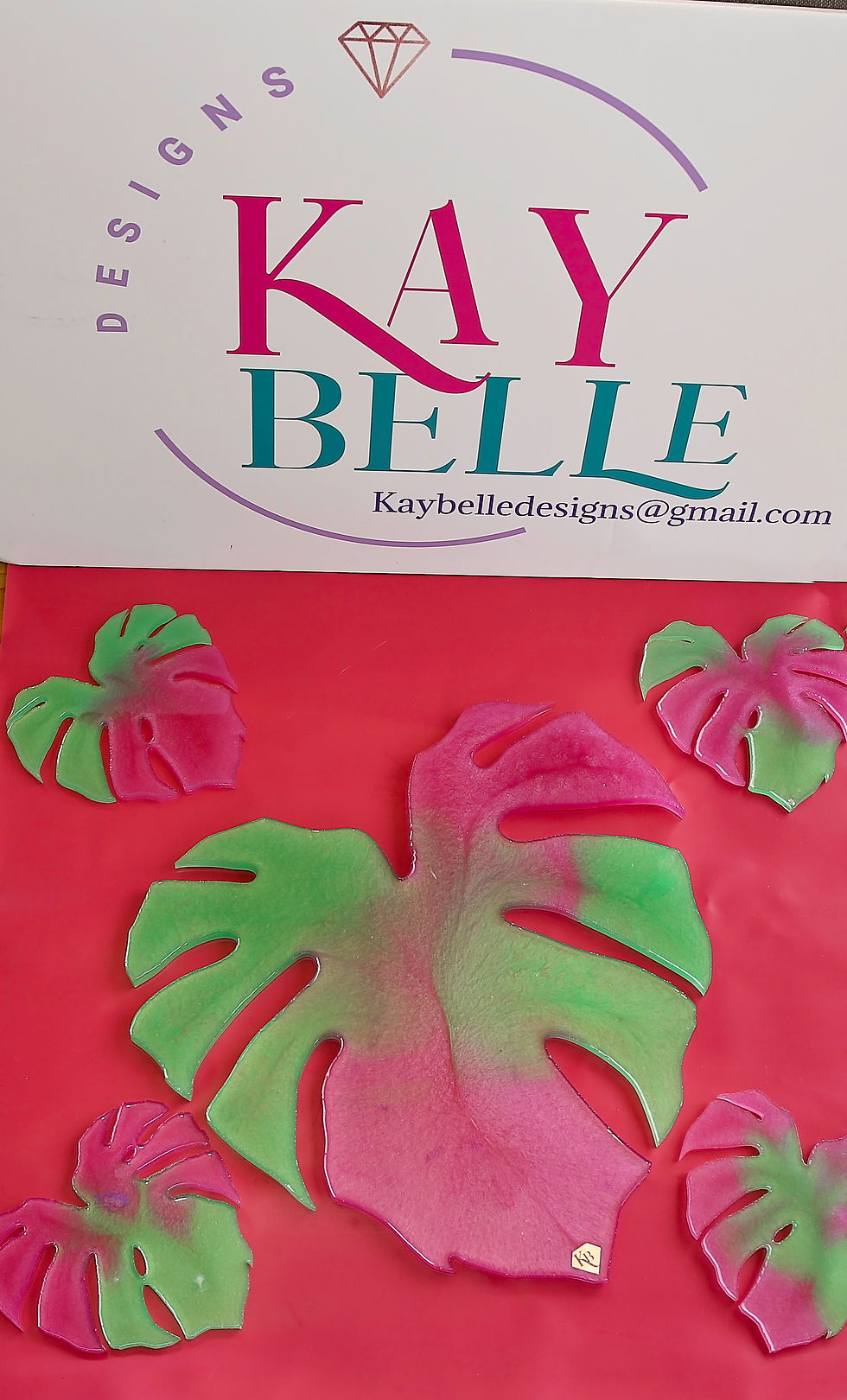 Thumbnail: Monstera Leaf Set