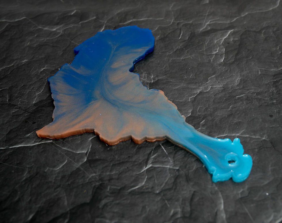 Thumbnail: Africa Shaped Mirror
