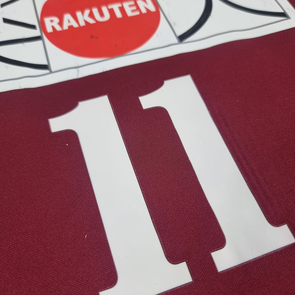 Thumbnail: Vissel Kobe 2005/06 Home Kazu (L) *BNWT*