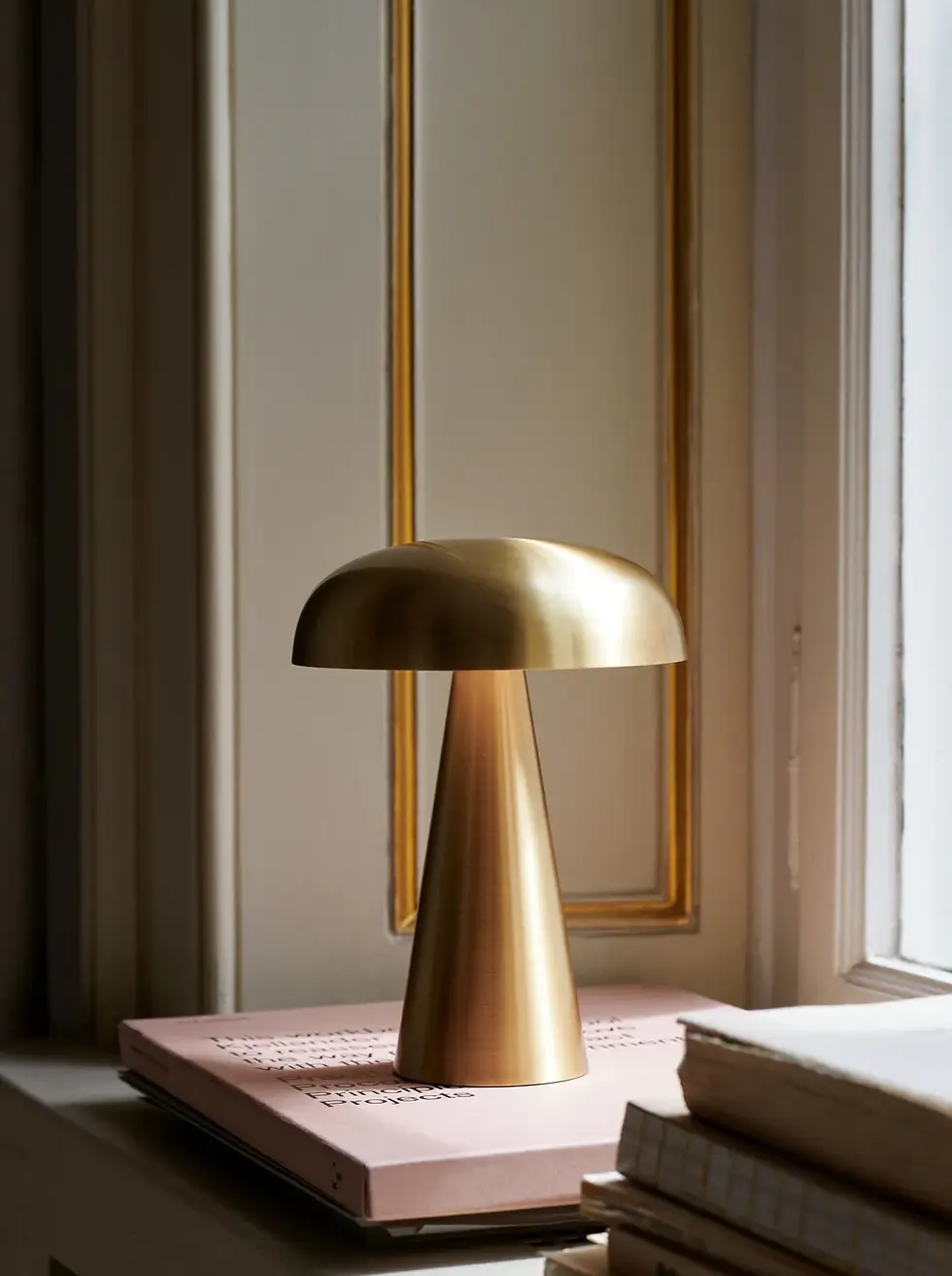 サムネイル： Como Portable Lamp SC53 - &Tradition アンドトラディション