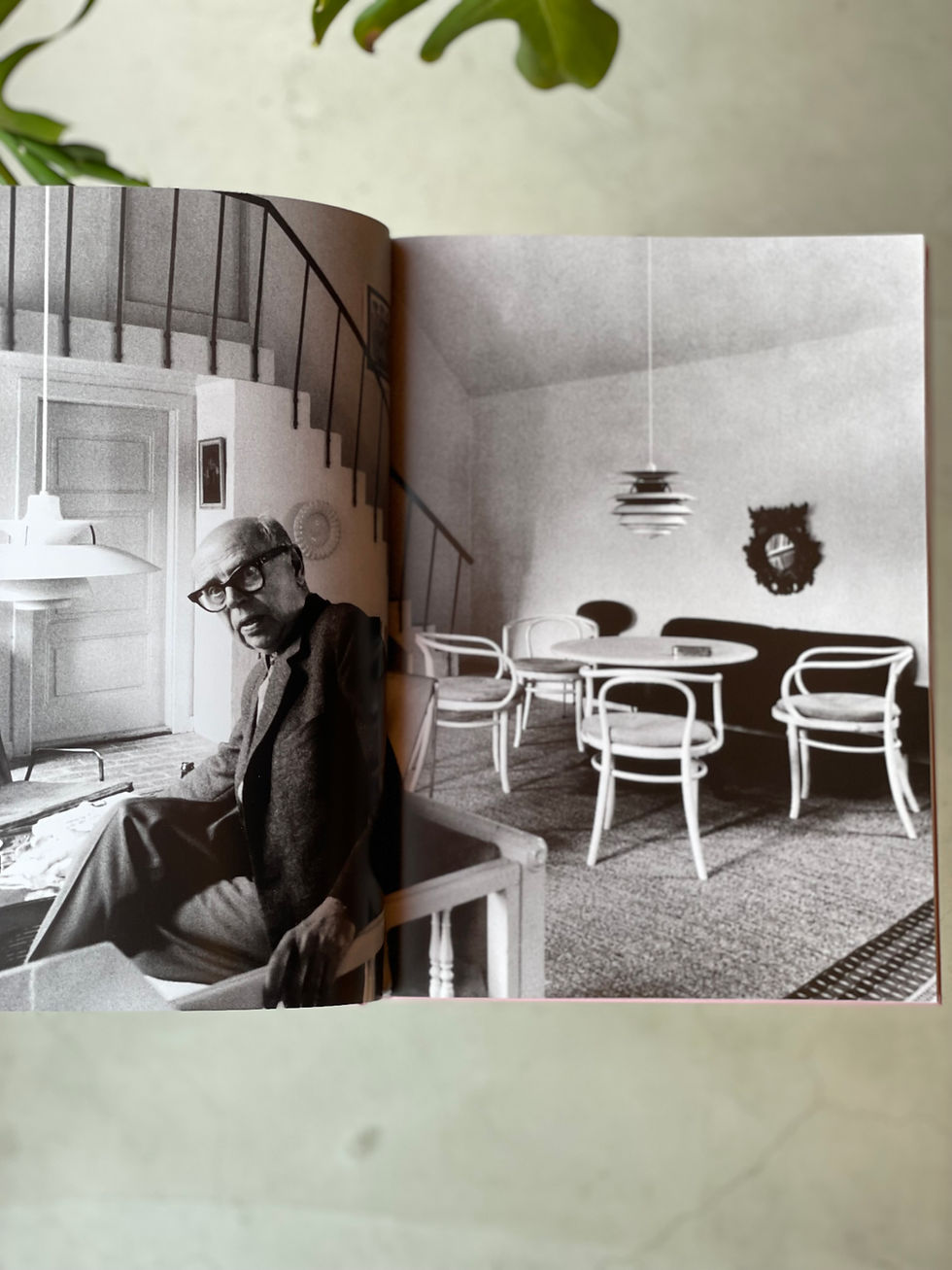 サムネイル： Louis Poulsen - First House of Light