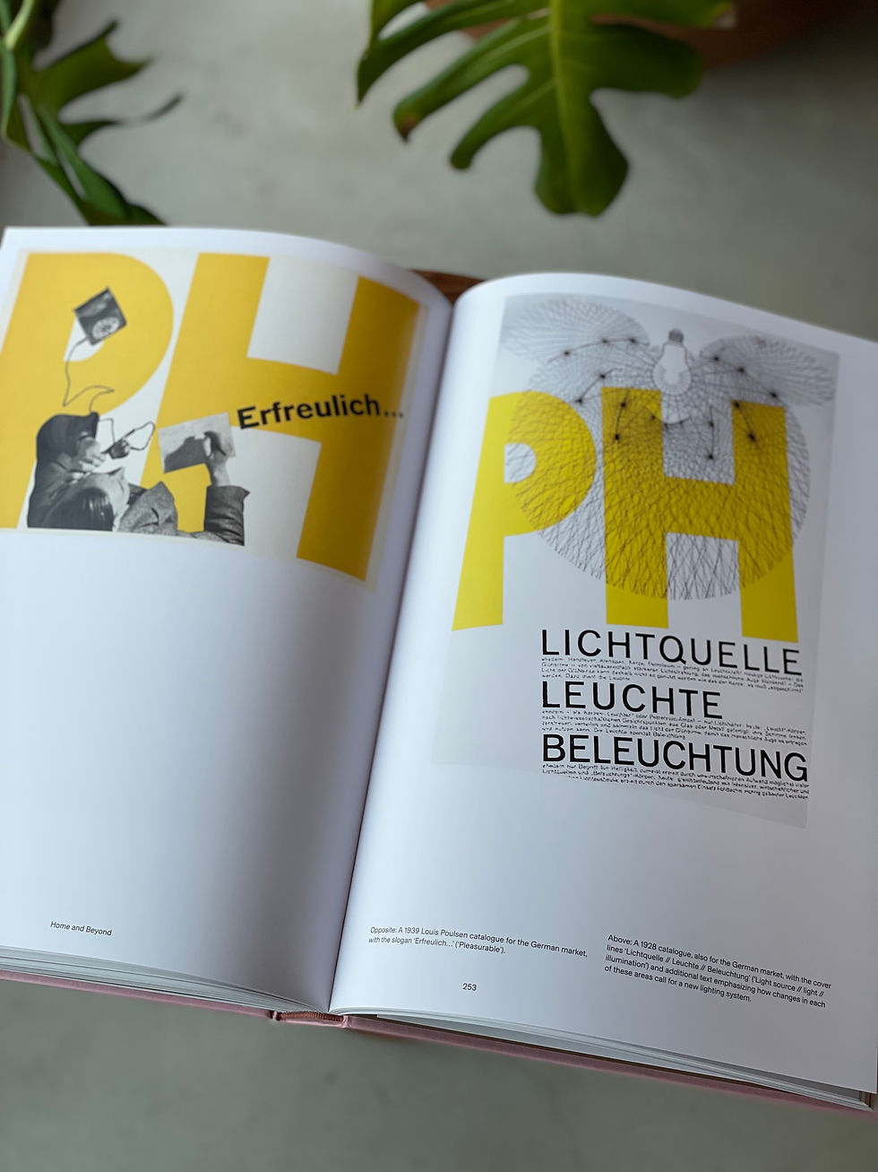 サムネイル： Louis Poulsen - First House of Light