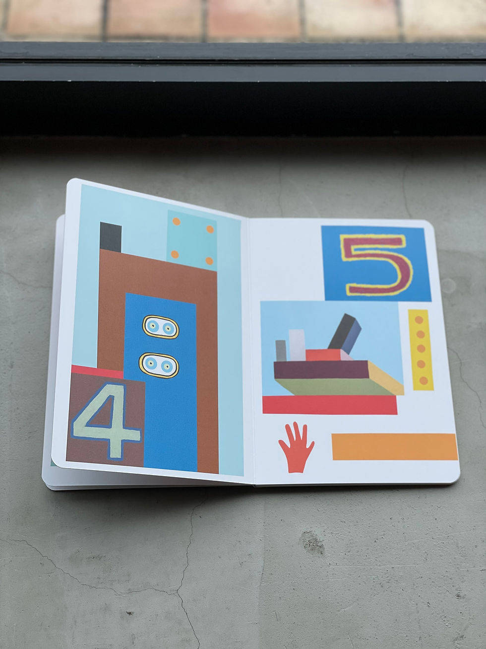 サムネイル： Nathalie Du Pasquier / How Many (cardboard book)