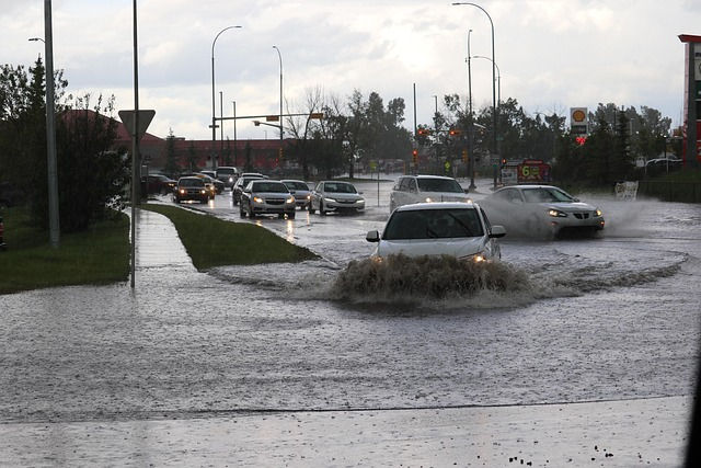 Flood Warning SMS Alerts, Optimizing the Disaster Mitigation