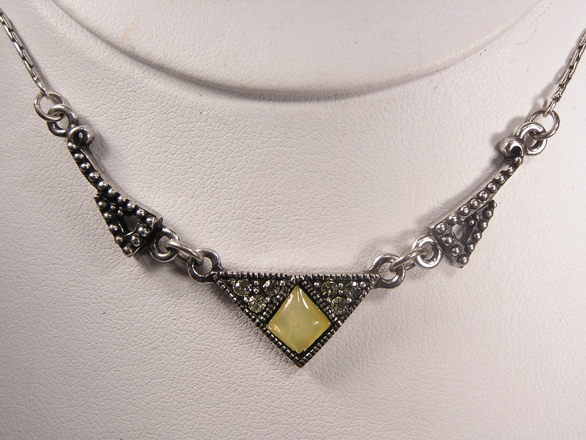 Triangle Shell-inlay