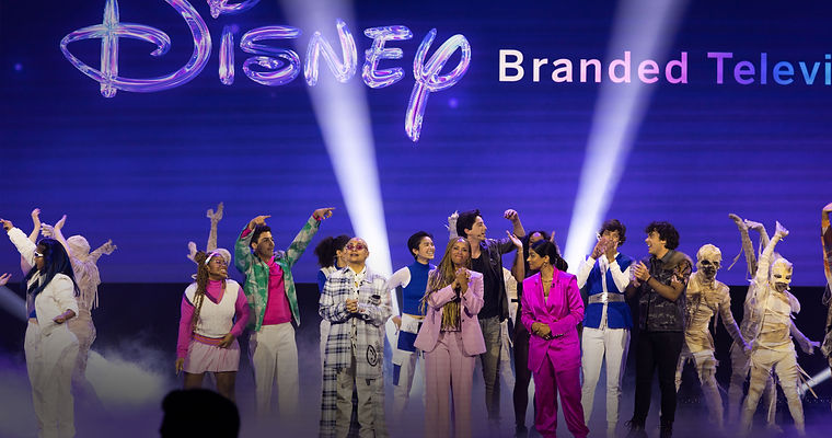 752_NxGjwr_disney_cover.jpg