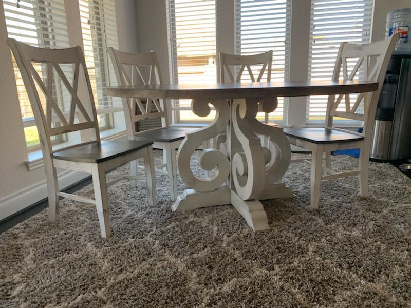 Thumbnail: Round Jasmine Table