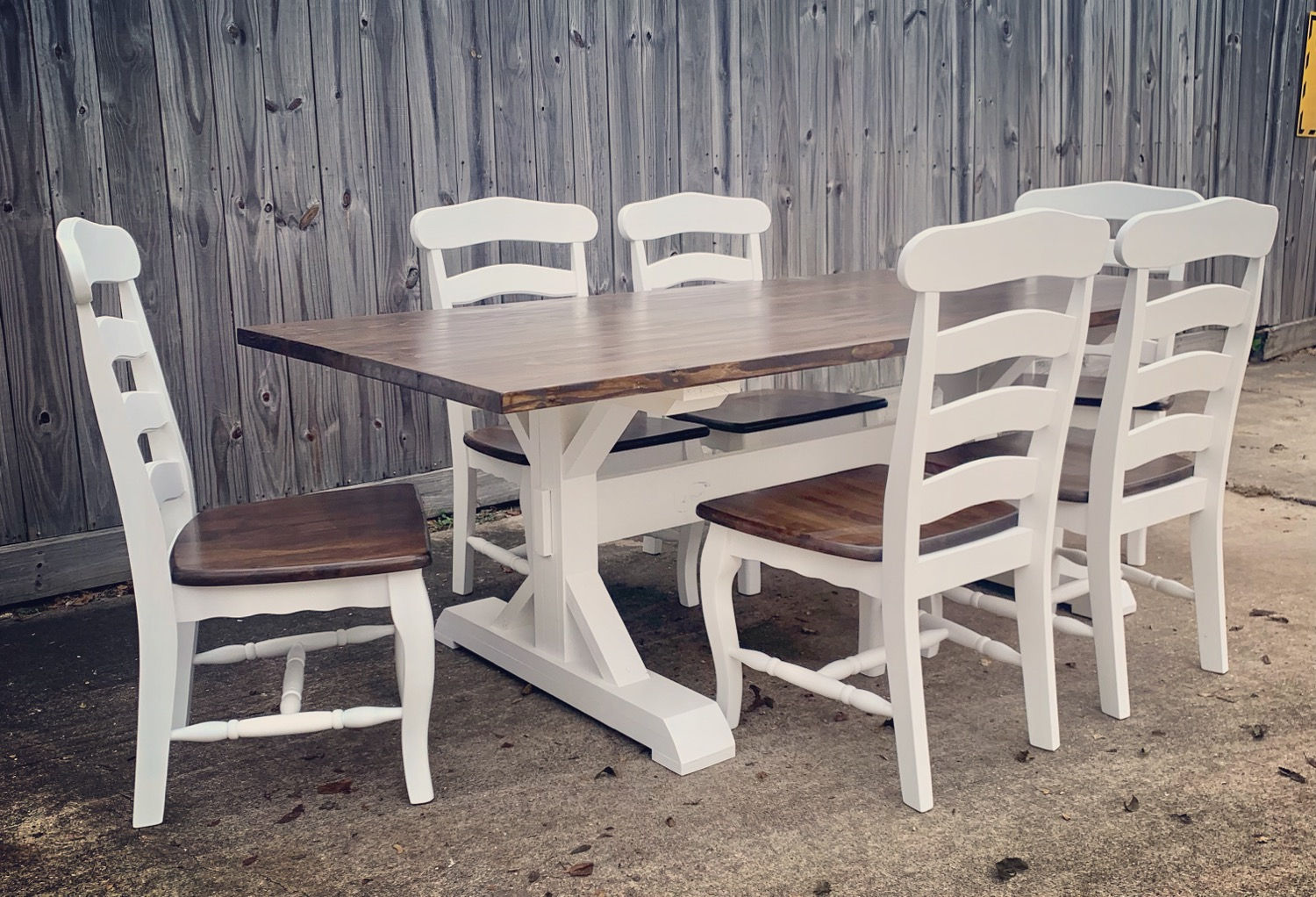 Avery Dining Table