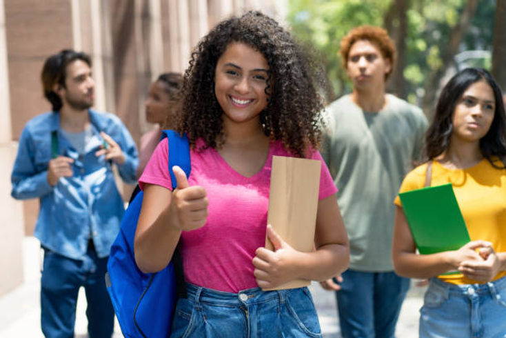 istockphoto-1992053535-612x612.jpg