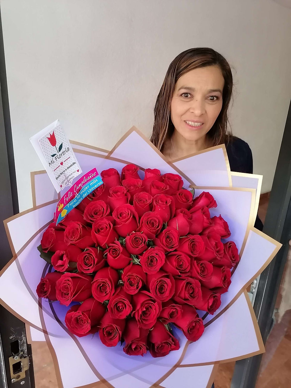 Miniatura: Ramo de 50 Rosas Rojas