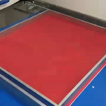Thermoform+styrene+tray+gif.gif