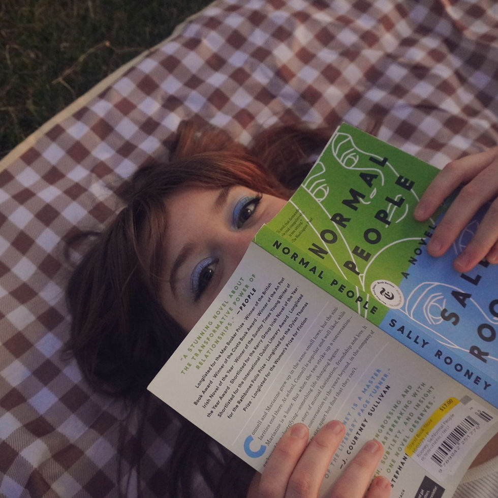 Juliana Bell photographed by Lara Cruzado for "Friend Fotos: Juliana Bell"