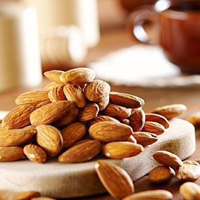 Almonds: A Heart-Healthy Snack with Whole-Body Benefits