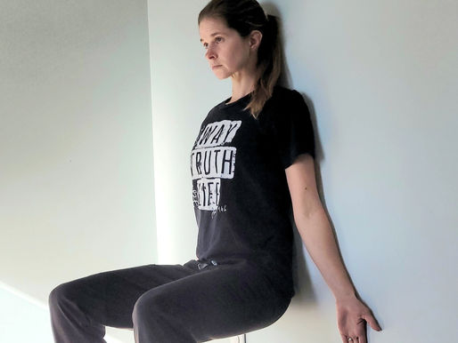 The "Modified" Wall-Sit: A 2-Minute Workout That Actually Works