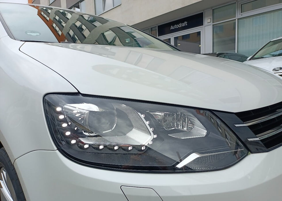Thumbnail: VolksWagen Sharan 2.0 TDI Cup 103 kW DSG / 7 places.