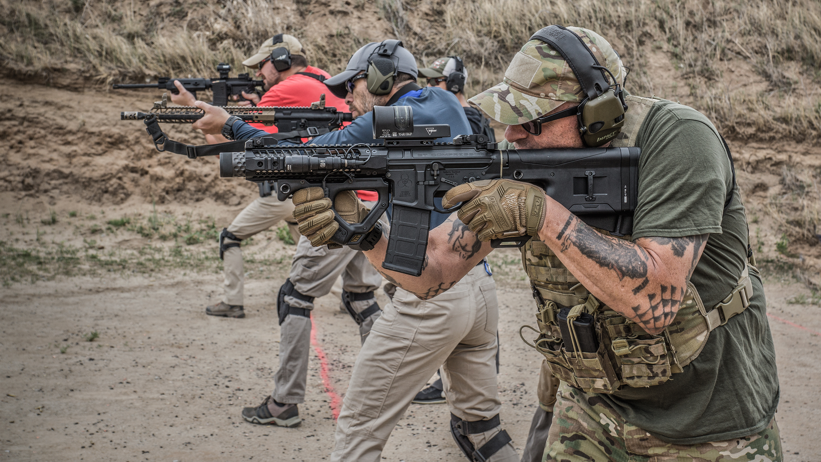Sas Standard Issue Rifle Israeli Combat Rifle – The IDF’s two standard issue rifles – UAEEV