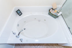 40291 Bellevue Dr-int-31