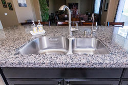 37656 Needlegrass-int-6