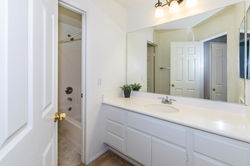 33146 Windward Way-int-32