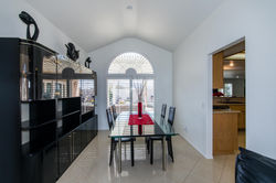 27115 Echo Canyon Ct-int-5