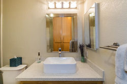 3815 Georgia St #307-int-21